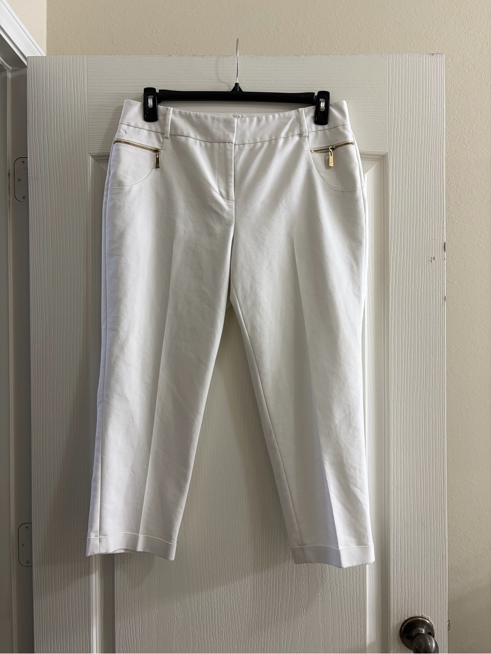 Chaus White Cropped Pants Gold Zip Ankle Trousers Size 10
